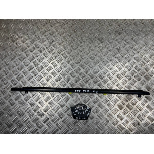 Молдинг стекла двери задний правый Subaru Forester SG (2002-2008) 62280SA000 62280SA001