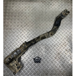 Балка передняя подрамник опора Subaru Forester SG (2002-2008) 50515SA020 правая