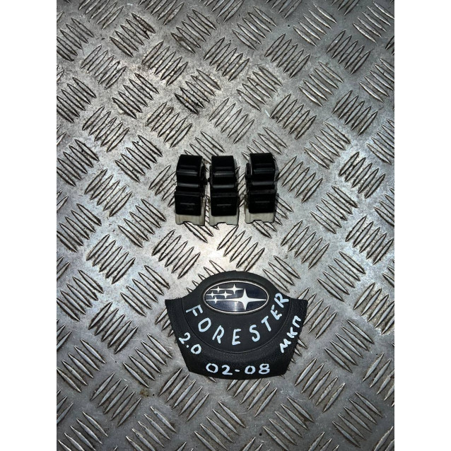 Кнопка стеклоподъемника одиночная Subaru Forester SG (2002-2008) 83071SA050