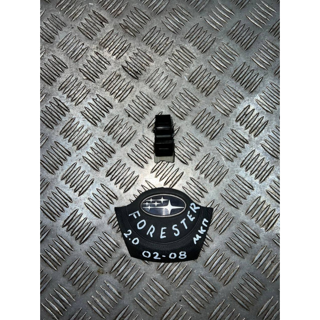 Кнопка стеклоподъемника одиночная Subaru Forester SG (2002-2008) 83071SA050