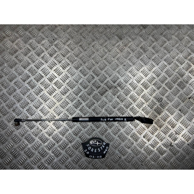 Амортизатор крышки багажника Subaru Forester SG (2002-2008) 63269SA001