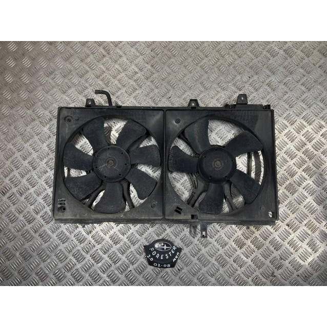 Диффузор с вентилятором радиатора Subaru Forester SG (2002-2008) 45122SA000