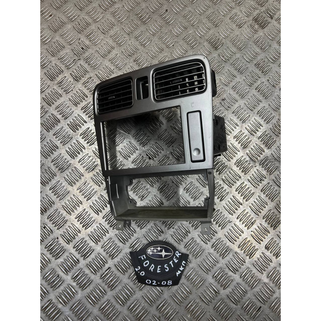 Консоль салона торпедо Subaru Forester SG (2002-2008) 66060SA160