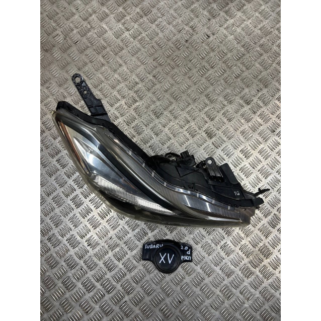 Фара правая Subaru XV (2011-2017) 84001FJ120