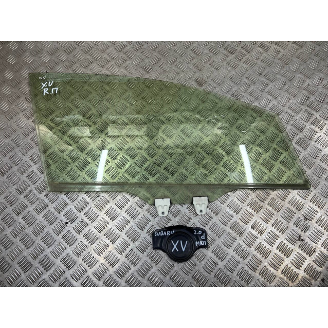 Стекло двери переднее правое Subaru XV (2011-2017) 61041FJ023