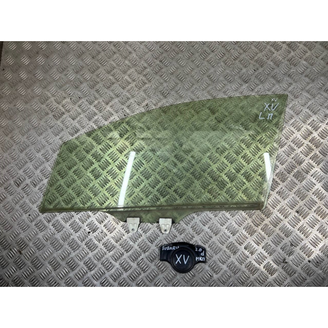 Стекло двери переднее левое Subaru XV (2011-2017) 61011FJ010