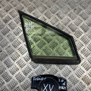 Стекло двери переднее правое (форточка) Subaru XV (2011-2017) 61009FJ020