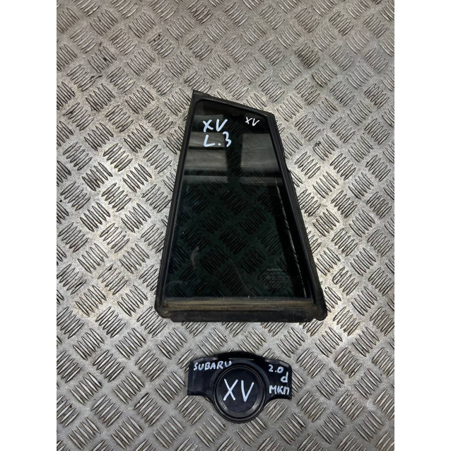 Стекло двери заднее левое (форточка) Subaru XV (2011-2017) 62012FJ230