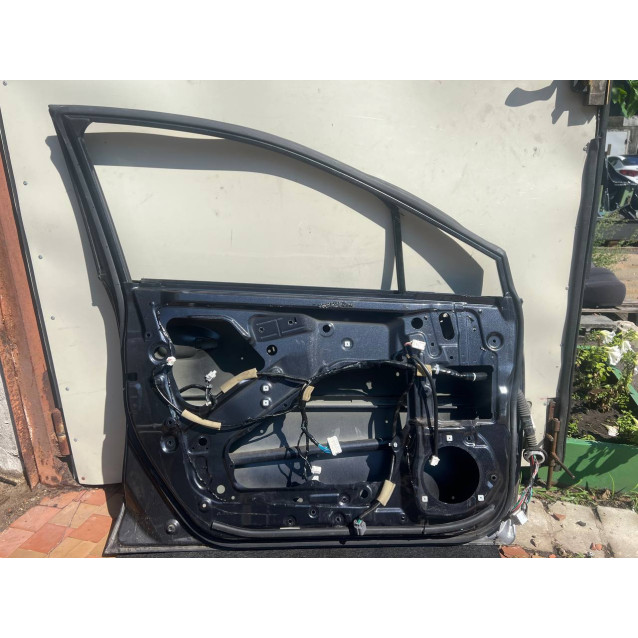 Дверь передняя левая Subaru XV (2011-2017) 60009FJ0109P 60009FJ0119P