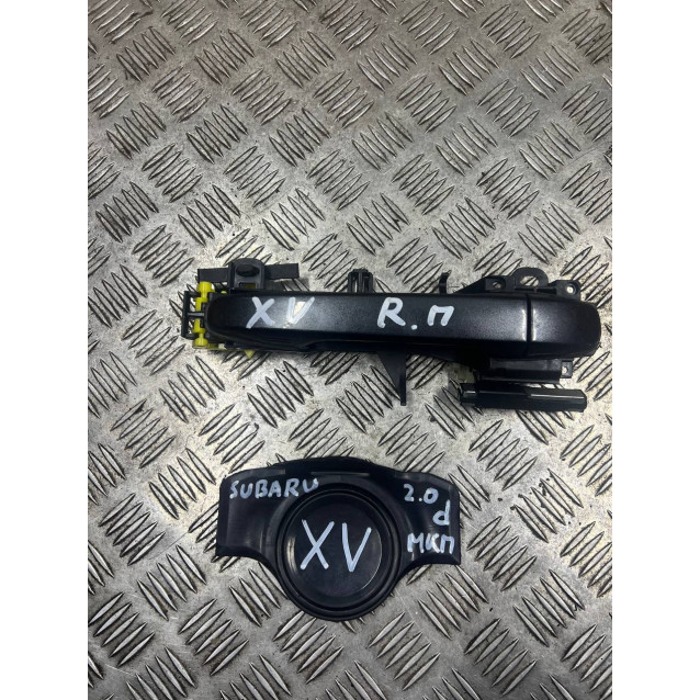Ручка двери передняя правая Subaru XV (2011-2017) 61142FJ000