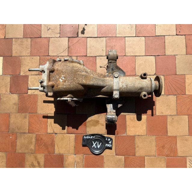 Редуктор задний Subaru XV (2011-2017) 2,0 МКПП 27011AB161