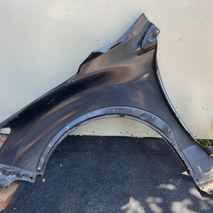 Крыло переднее правое Subaru XV (2011-2017) 57120FJ0509P  с накладкой  91112FJ100	