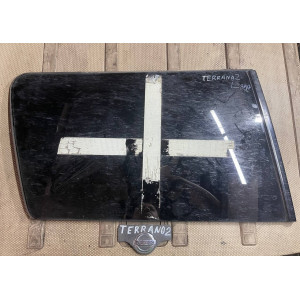Стекло в кузов заднее левое (форточка) Nissan Terrano II (1993-2006) 833410X401 
