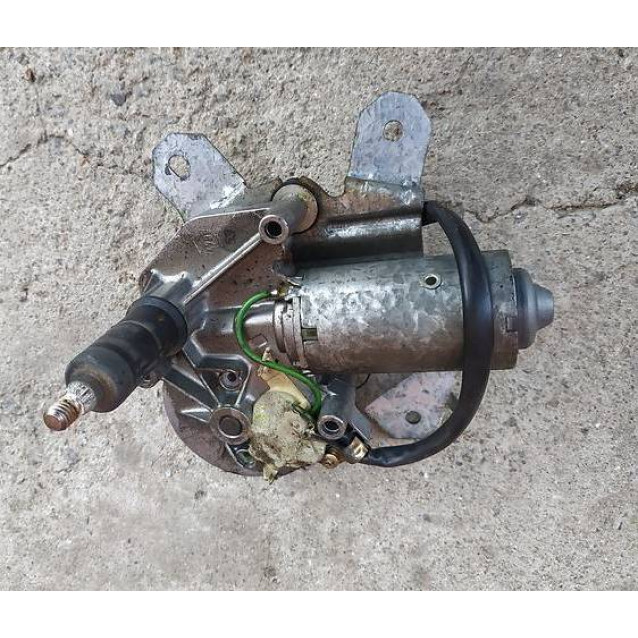 Моторчик стеклоочистителя задний Nissan Terrano II (1993-2006)