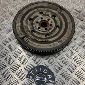 Маховик Nissan Tiida C11 (2007-2013) 1.8 МКПП 12310ET000
