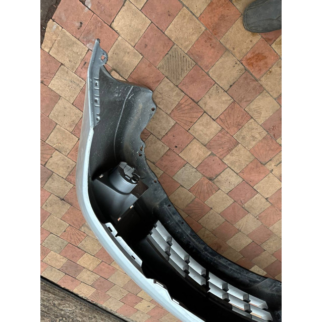 Бампер передний Nissan Tiida C11 (07-13) 62022EM30J седан *есть дефект