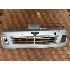 Бампер передний Nissan Tiida C11 (07-13) 62022EM30J седан *есть дефект