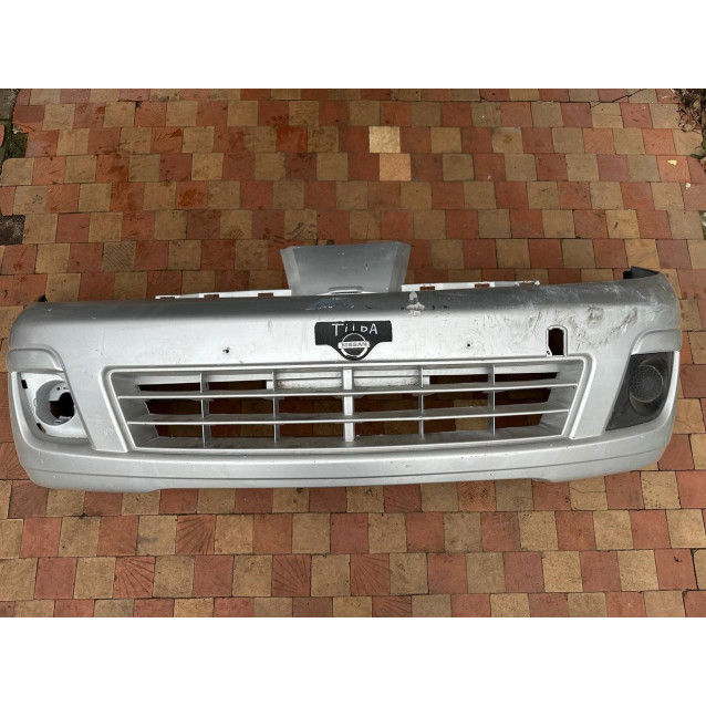 Бампер передний Nissan Tiida C11 (07-13) 62022EM30J седан *есть дефект