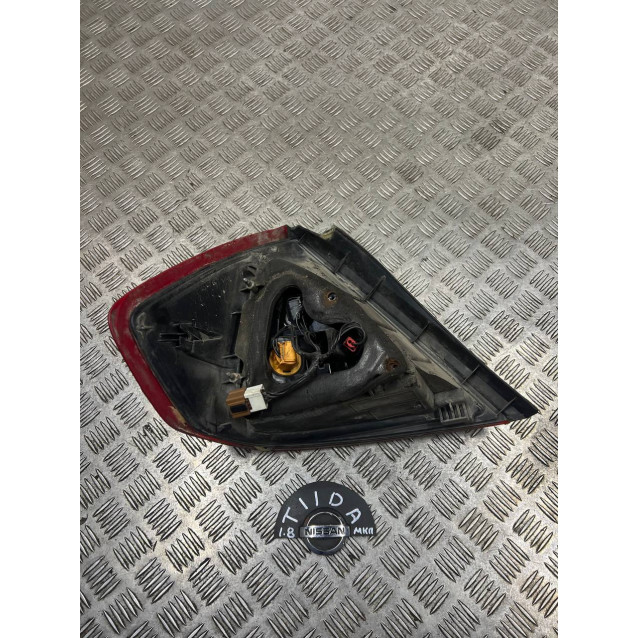 Фонарь левый Nissan Tiida C11 (2007-2013) седан 26555EL30A