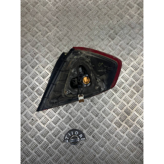 Фонарь правый Nissan Tiida C11 (2007-2013) 26550EL30A *трещинка