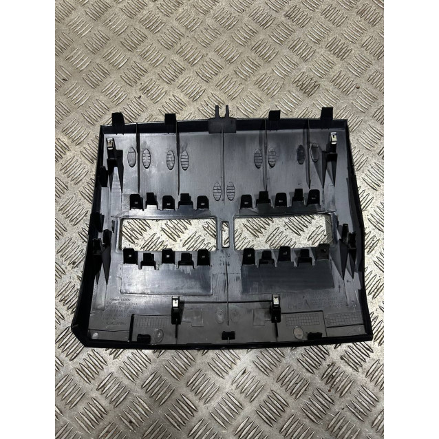 Накладка торпедо Nissan Tiida C11 (2007-2013) 68414EL00A