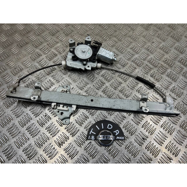 Стеклоподъемник трапеция передний правый Nissan Tiida C11 (2007-2013) 80720EE00C 827203U000