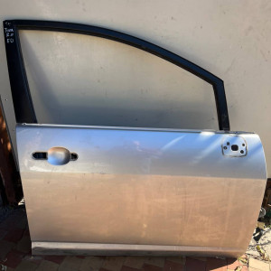Дверь передня правая Nissan Tiida C11 (2007-2013) седан H0100EL030