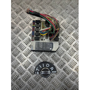 Блок предохранителей двигателя Nissan Tiida C11 (2007-2013)  284B7EM33A