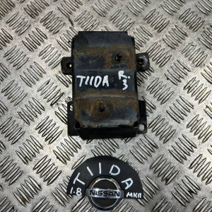 Кронштейн заднего бампера правый Nissan Tiida C11 (2007-2013) седан H5211EM3MA