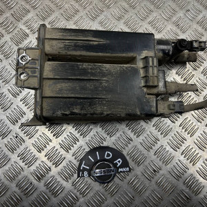 Абсорбер топливного бака фильтр Nissan Tiida C11 (2007-2013) 14950ET00A 14950ET000