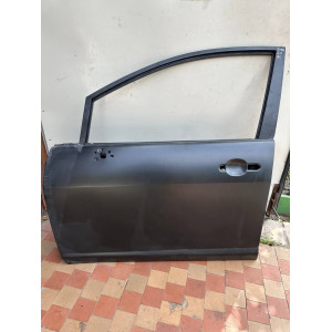 Дверь передня левая Nissan Tiida C11 (2007-2013) Asia H0101ED0MM