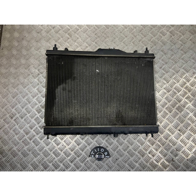 Радиатор охлаждения (основной) Nissan Tiida C11 (2007-2013) 1.8 МКПП 21410ZW40A