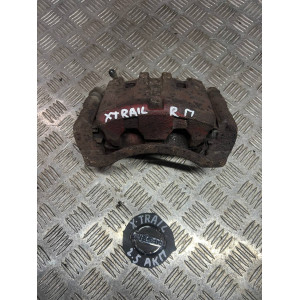 Супорт передній правий Nissan X-Trail (T30) (2000-2006) 410018H300