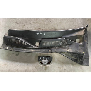 Жабо пластик панель під лобове скло (двірники) Nissan X-Trail (T30) (2000-2006) 668628H900
