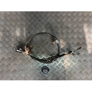 Трос ручника правый Nissan X-Trail (T30) (2000-2006) 365308H300