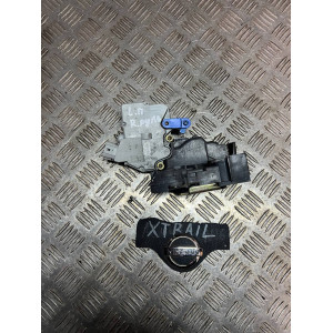 Замок двери передний левый Nissan X-Trail (T30)(00-06) R руль 805033Y500