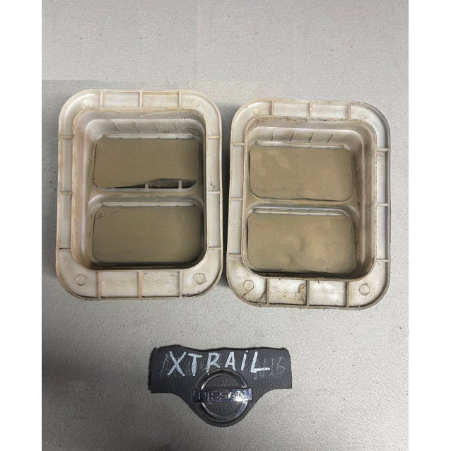 Клапан вентиляції салона Nissan X-Trail (T30) (2000-2006) 768054U000