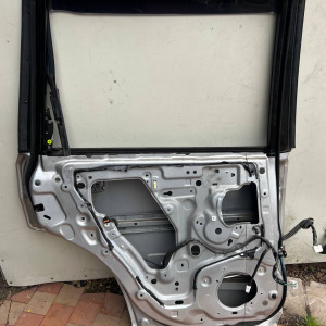 Дверь задняя левая Nissan X-Trail T30 (00-06) H21018H7MM
