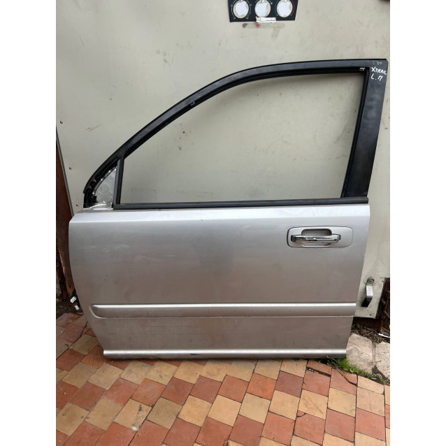 Дверь передняя левая Nissan X-Trail T30 (00-06) H01018H7MM