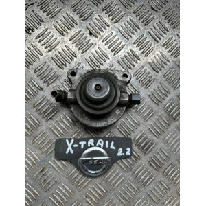 Кронштейн крышка топливного фильтра с подкачкой 2.2 Nissan X-Trail T30 (2000-2006) 164018H800