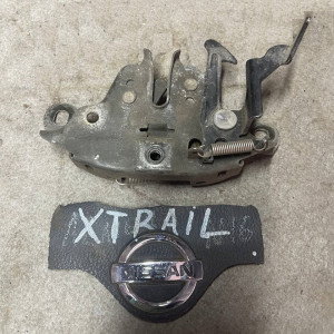 Замок капота Nissan X-Trail (T30) (2000-2006) 656018H900