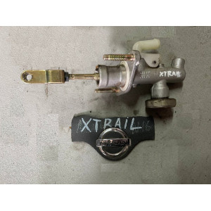 Цилиндр сцепления главный Nissan X-Trail (T30) (2000-2006) 306105M067