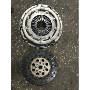 Корзина сцепления Nissan X-Trail (T30) 2.0 (2000-2006) 3010089F15