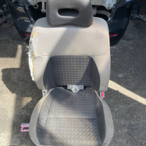 Сиденья Nissan X-Trail (T30) 2000-2006  