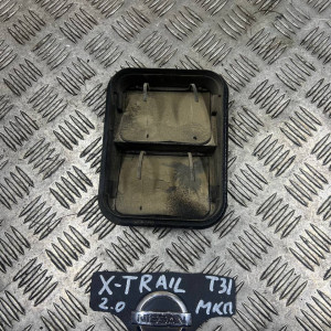 Клапан вентиляции салона Nissan X-Trail T31 (2007-2012) 76804EN00A