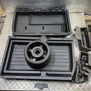 Обшивка (ящики хранения) багажника Nissan X-Trail T31 (2007-2012) 849A8JG00A 84975JG00A 849A7JG01A 84976JG10A 