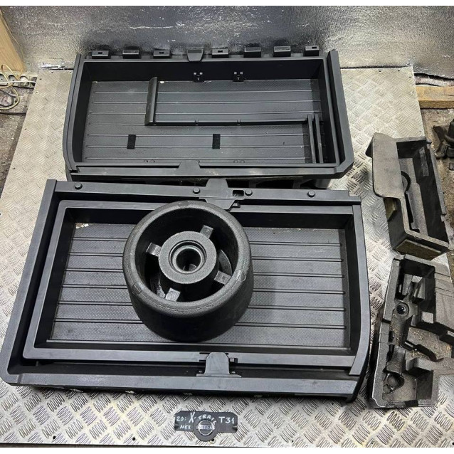 Обшивка (ящики хранения) багажника Nissan X-Trail T31 (2007-2012) 849A8JG00A 84975JG00A 849A7JG01A 84976JG10A 