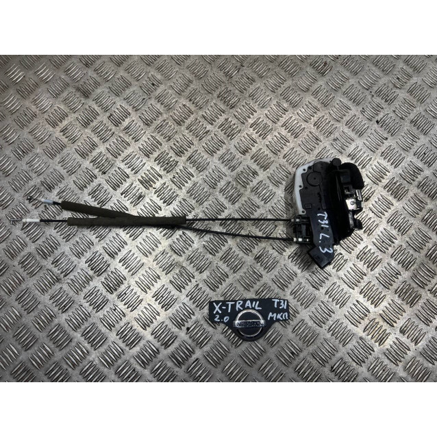 Замок двери задний левый Nissan X-Trail T31 (2007-2012) 82501JG000