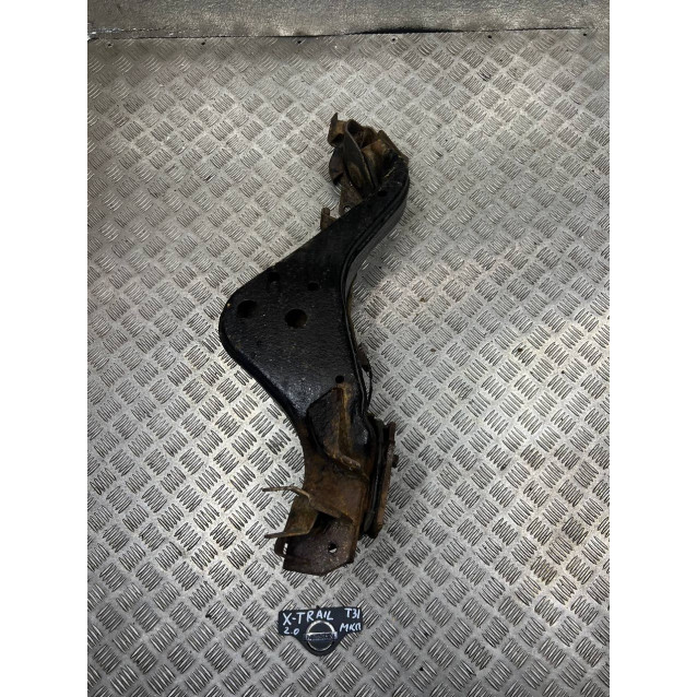 Рычаг задний продольный левый нижний Nissan X-Trail T31 (2007-2012) 55502JG000