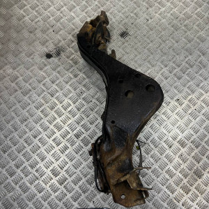 Рычаг задний продольный правый нижний Nissan X-Trail T31 (2007-2012) 55501JG000